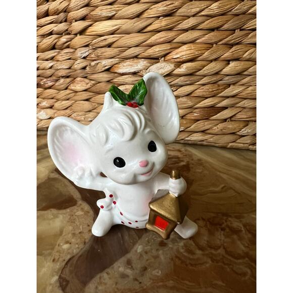 Vintage Napcoware Ceramic Christmas Mouse with Lantern Japan - Picture 1 of 4